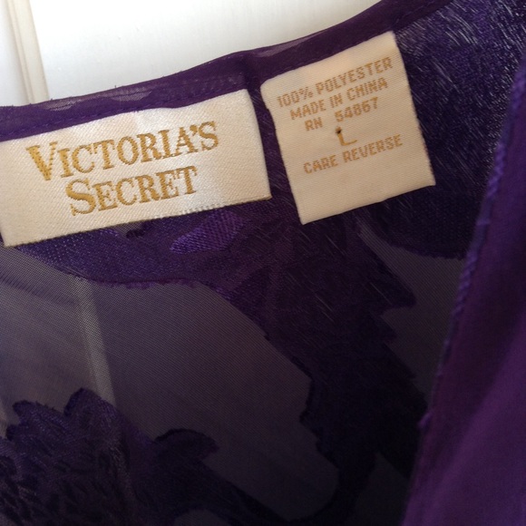 🔴SOLD🔴Victoria's Secret long sexy PJ gown - Picture 4 of 4